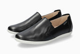 Korie -  Black Silk 7800